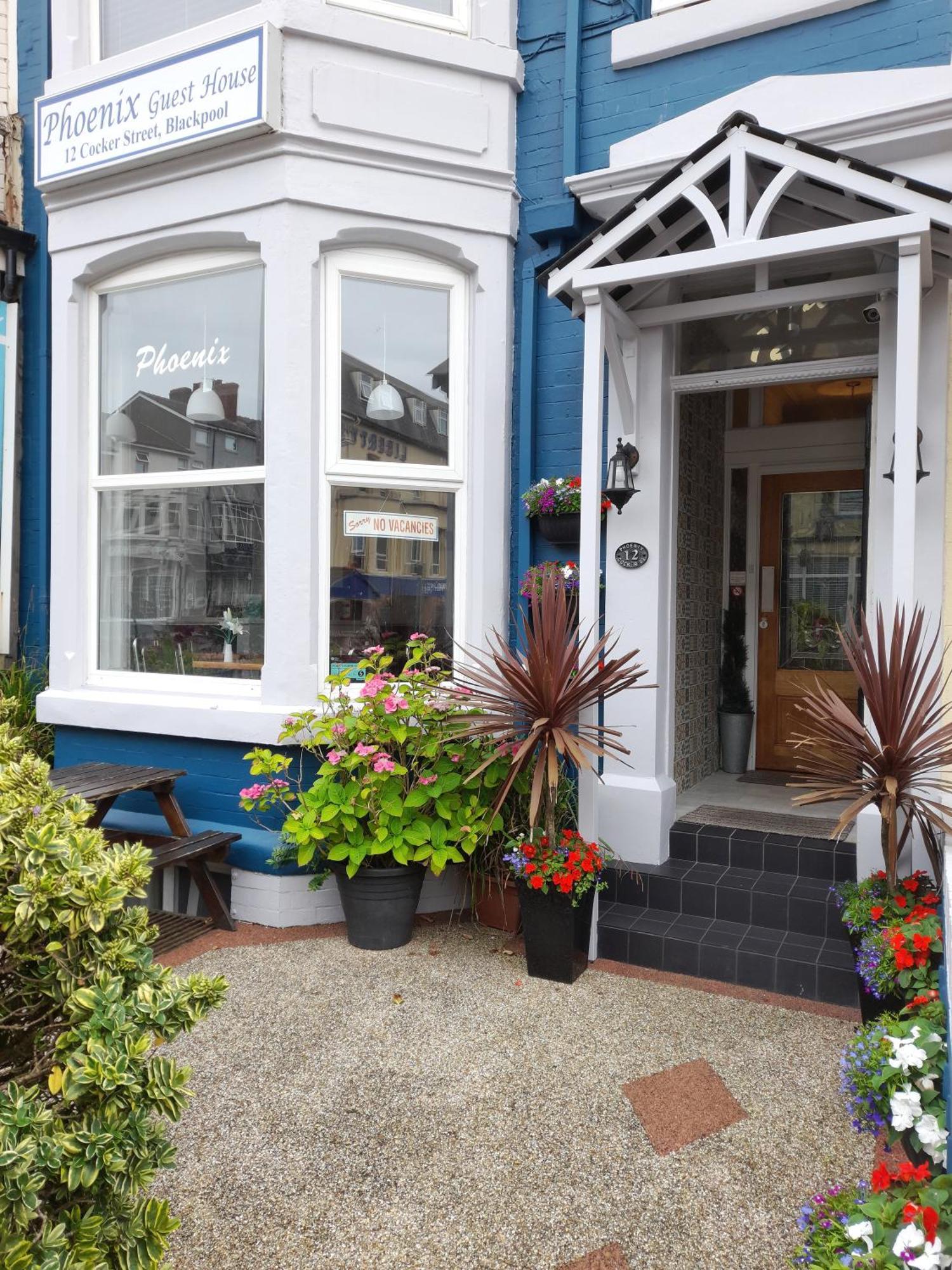 Phoenix Guest House Blackpool Bagian luar foto