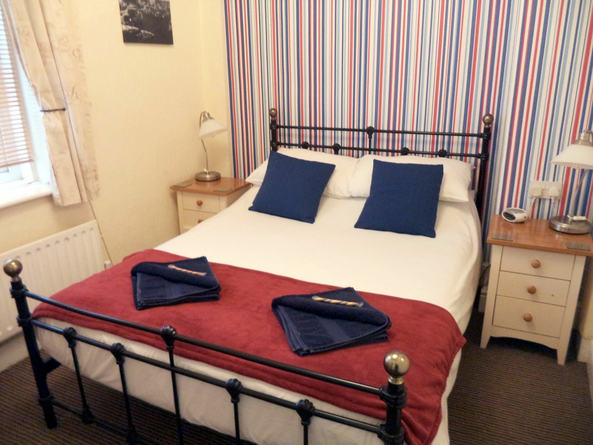 Phoenix Guest House Blackpool Bagian luar foto