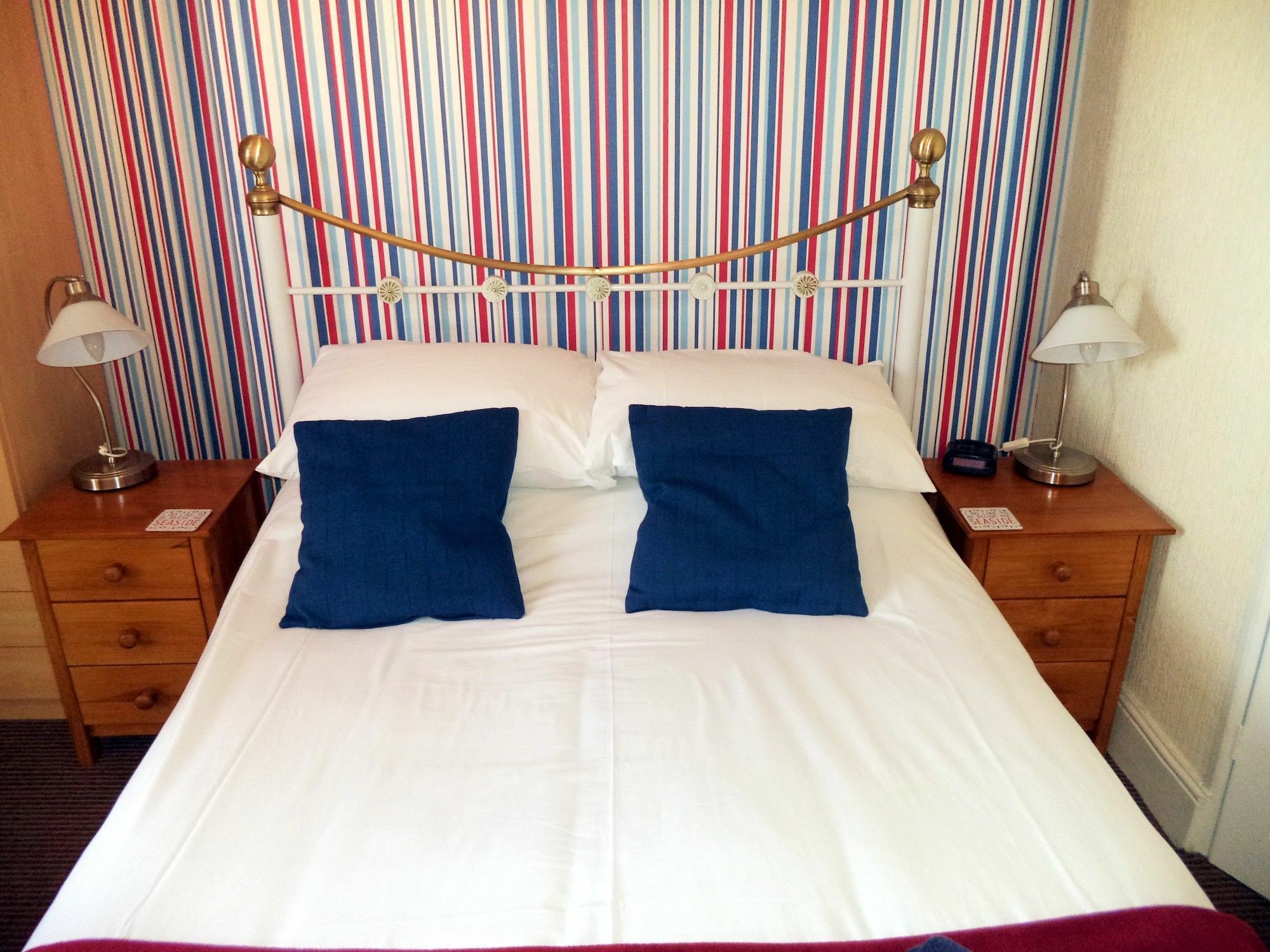 Phoenix Guest House Blackpool Bagian luar foto