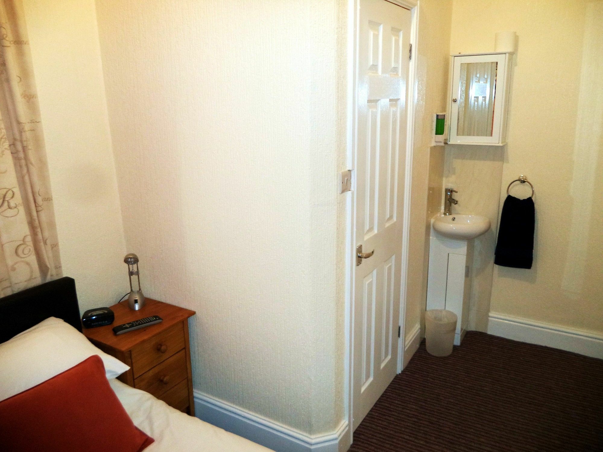 Phoenix Guest House Blackpool Bagian luar foto